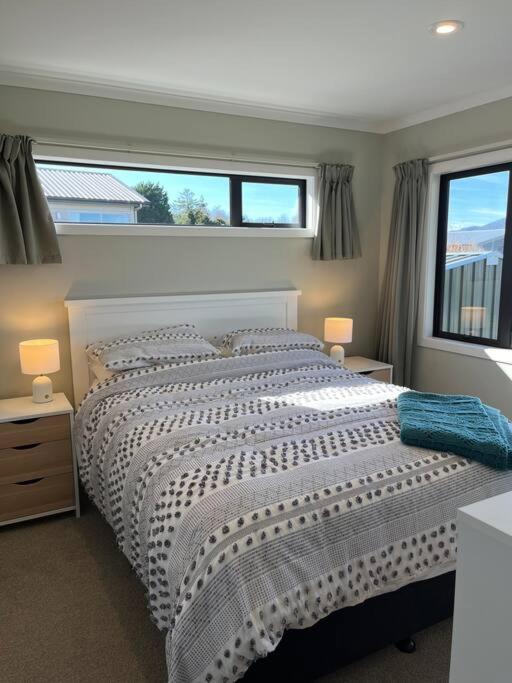 Smiths Place Taupo Luaran gambar