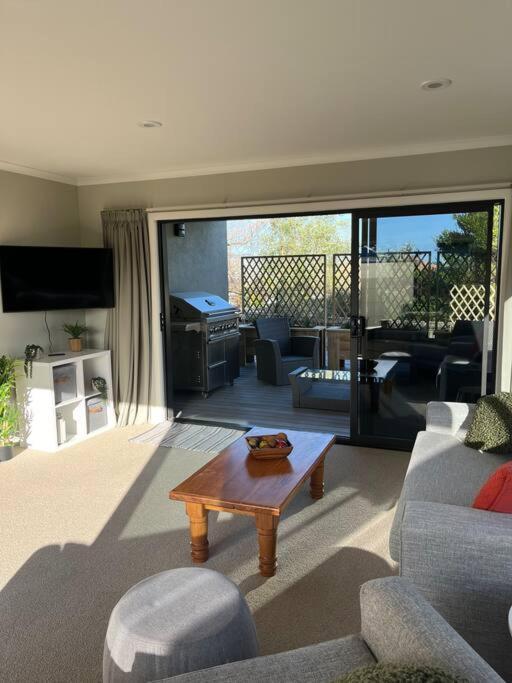 Smiths Place Taupo Luaran gambar